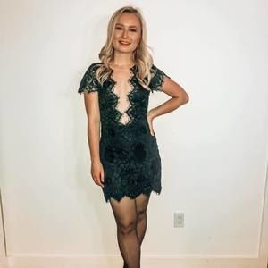 Meet your Posher, Emma